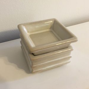 Pier 1 Wax Warmer